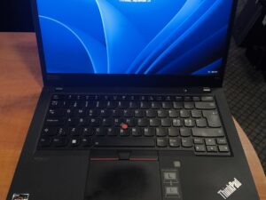 Lenovo ThinkPad T14 Gen 2 14" FHD IPS Touch 500 Nit Ryzen 7 PRO 5850U, 16GB, 256GB SSD, 9%