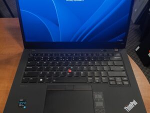 Lenovo ThinkPad T14S 2nd Gen 14.0 Fhd IPS Touch 500 Nit i5-1145G7 16GB RAM 512GB SSD, 0% USA Klaviatūra