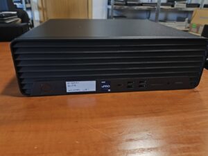 Elite Mini 800 G9 SFF i5-12500 1*32GB DDR5 256GB SSD Wifi, Su keletu korpuso kosmetinių vizualinių pažeidimų, veikimui įtakos neturi