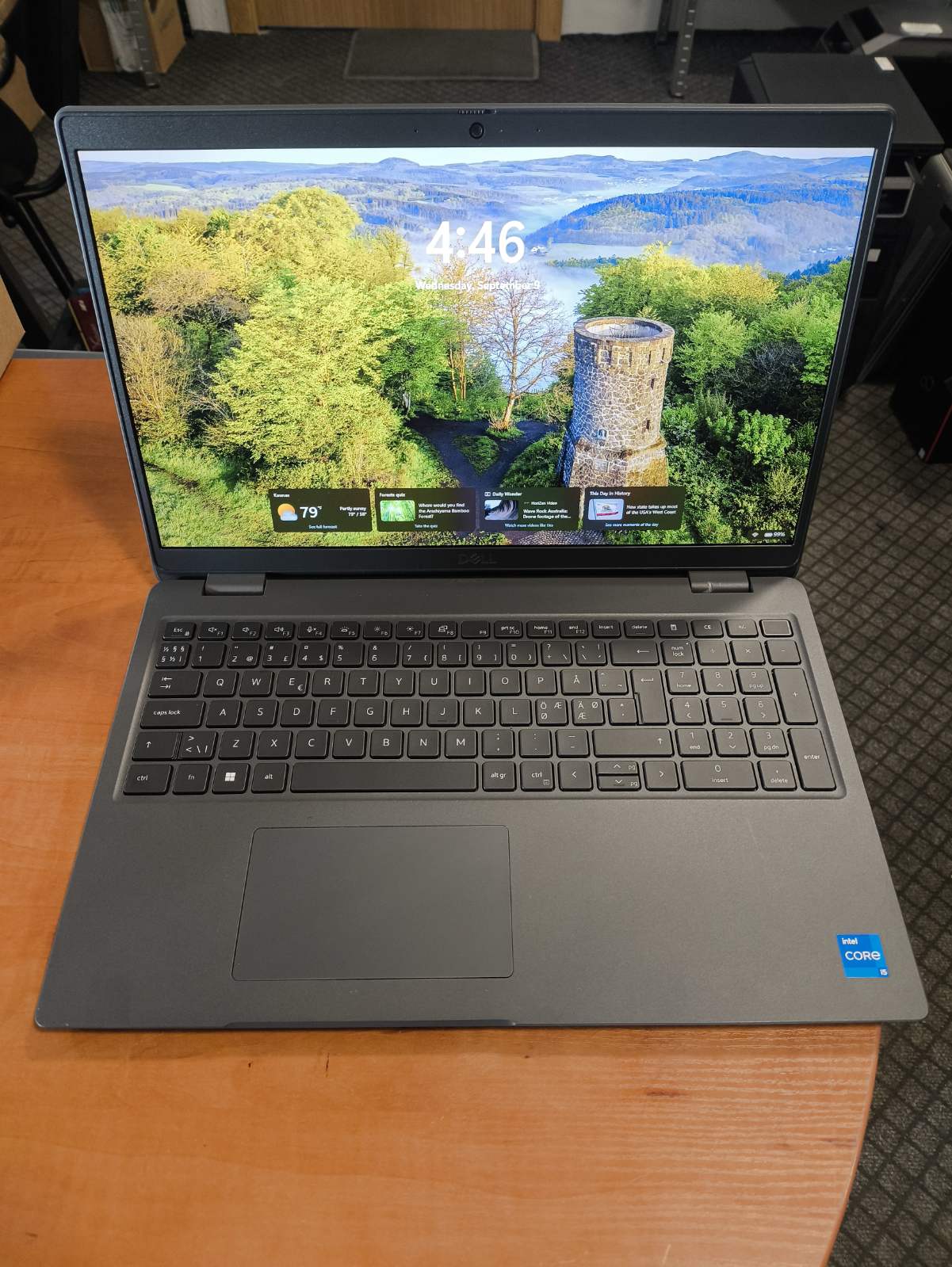 DELL Latitude 3540 15.6 FHD IPS i5-1335U 16GB 256GB SSD 11%, Windows 11 pro suinstaliuota
