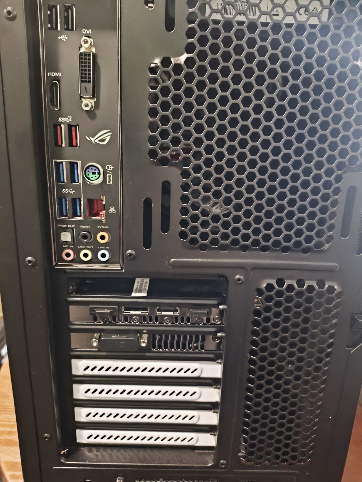 Old High End gamming PC i7-7700 16GB ( 2*8GB ), 256GB SSD NMVe, GTX 1080 8GB, Modulinis 1000W PSU Corsair, CORSAIR AUŠINIMAS SKYSČIU ! - Image 6