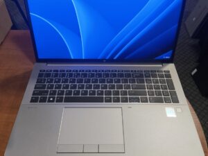 HP ZBook Fury 16 G10 16.0 FHD+ IPS 400 Nit Intel i7-13850HX 64GB 512GB SSD NVIDIA RTX A5000 16GB Ada, 17% garantija iki 2027-07-21
