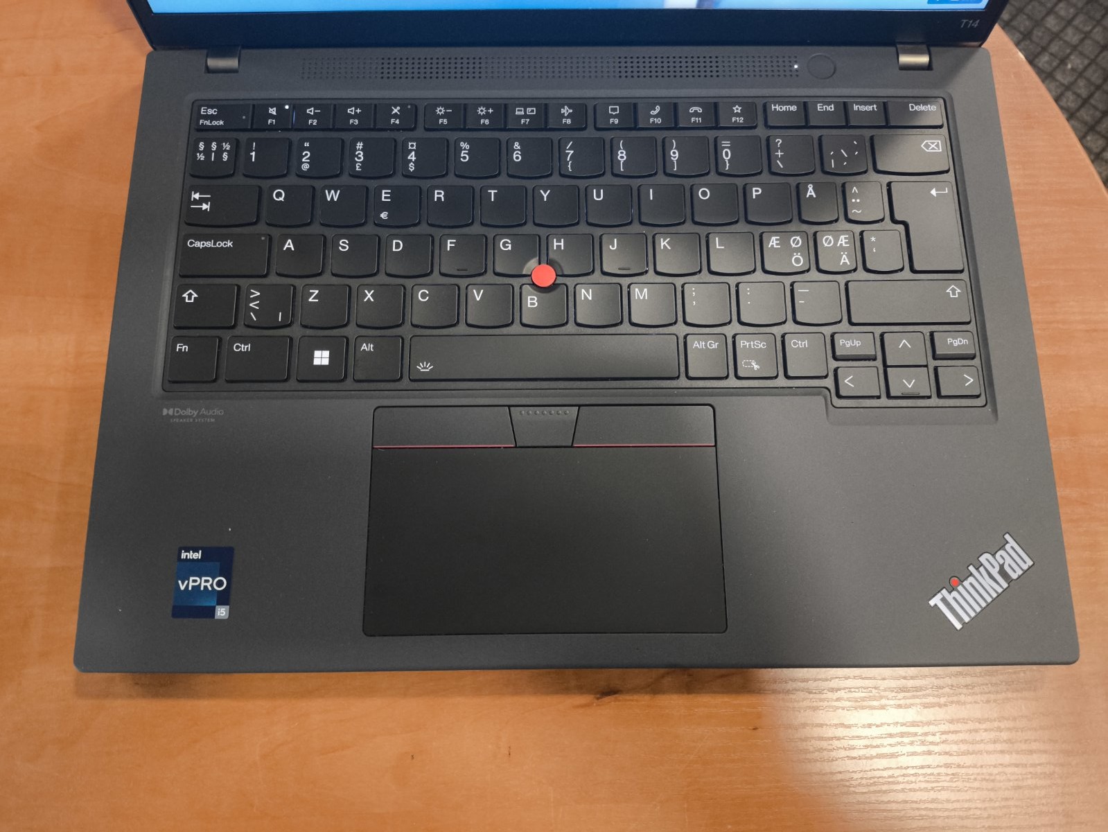 Lenovo ThinkPad T14 Gen3 14.0 Fhd Ips i5-1245u 16gb 256gb 14% - Image 2