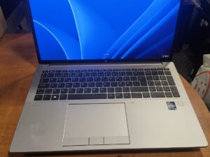 HP ZBook Fury 16 G9 16.0 FHD+ IPS 400 Nit Intel i7-12850HX 64GB 512GB SSD NVIDIA RTX A5500 16GB, 26%