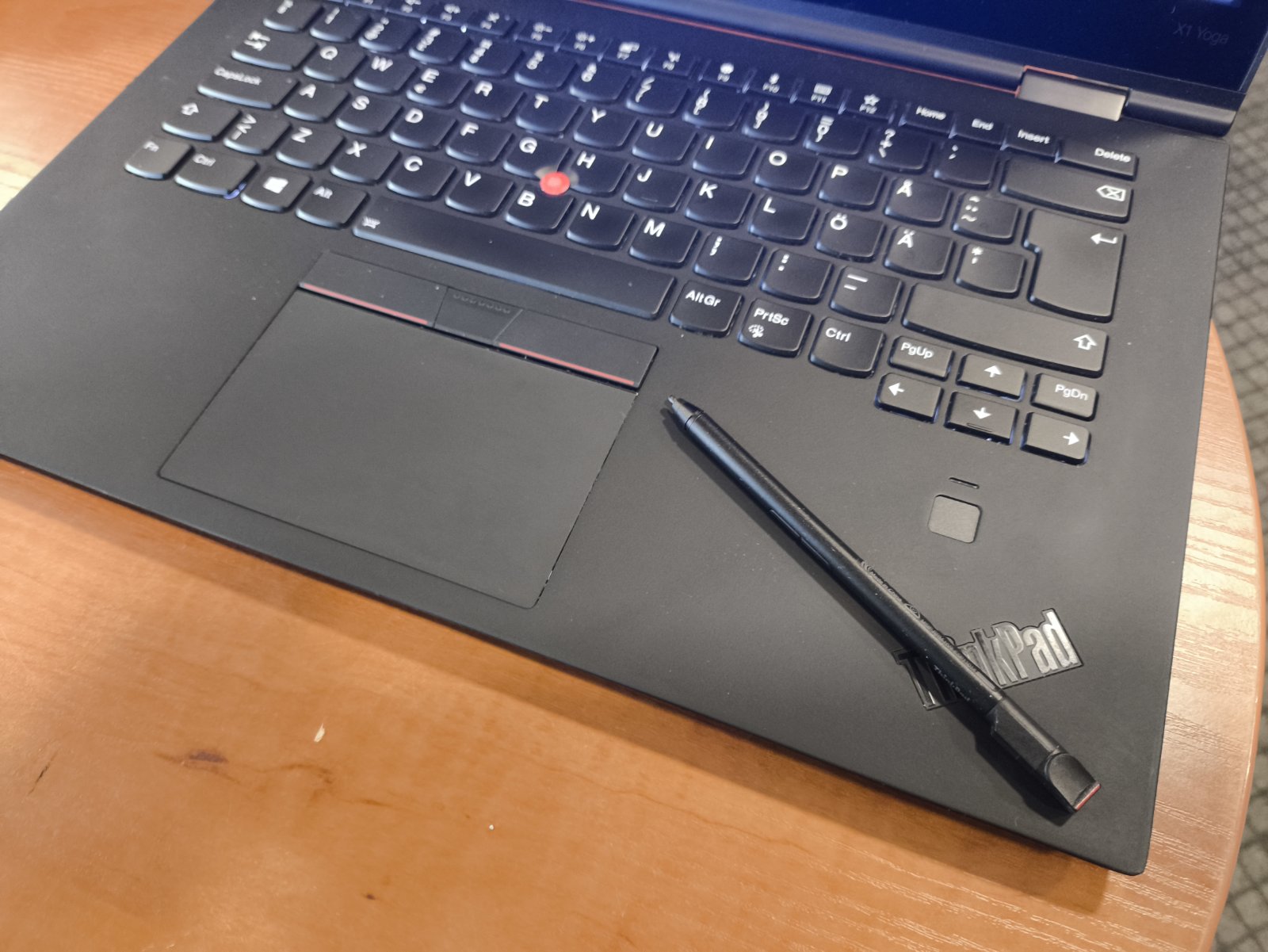 Lenovo ThinkPad X1 Yoga G3 X360 14.0 2560*1440 IPS i7-8550u 16GB RAM 512GB SSD 23% - Image 5