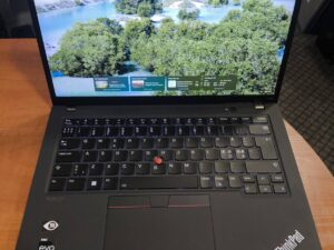 Lenovo Thinkpad T14s Gen 3 FHD+ IPS I7-1260p 32gb Lpddr5 512gb 0% A Grade