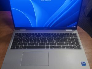 Precision 3571 15.6 4K IPS i7-12700H 2*64GB DDR5 4800MHz, 512GB SSD, Quadro T600 4GB, 21% 97WH