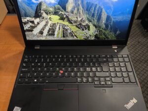 ThinkPad T15p Gen 1 15.6 FHD IPS i7-10750H 16GB 512GB SSD NVIDIA GTX 1050 3GB , 18%