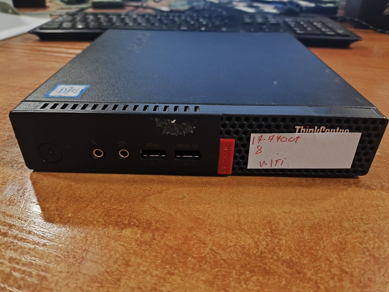 Lenovo M710q Mini PC i7-7700T 8GB 0GB - BE SSD DISKO , Display port jungtys 2vnt Wifi YRA
