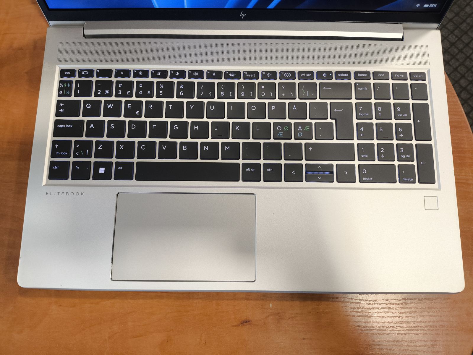 HP EliteBook 650 G9 15.6 Fhd Ips i5-1235U 16GB 512GB SSD 25% - Image 2