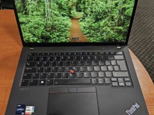 LENOVO ThinkPad T14s Gen3  FHD+ IPS Touch I7-1270p 32gb Lpddr5 256gb 0%
