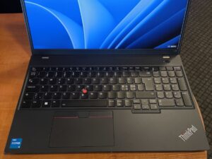 Lenovo ThinkPad L15 G4 15.6 FHD IPS Intel Core i5-1335U 16GB 256GB SSD, 1% 12 Mėn garantija