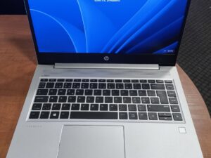 HP ProBook 445 G7 14.0 Fhd Ips Ryzen 3 4300u 8gb 256gb 18% Windows 11 Home surašyta