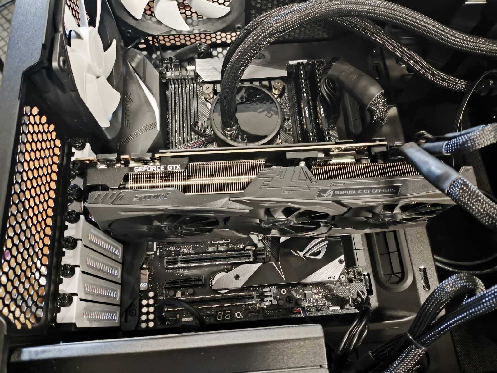 Old High End gamming PC i7-7800x 16GB ( 2*8GB ), 256GB SSD NMVe, GTX 1080 Ti 11GB ROG STRIX , Modulinis 1000W 80 Plus Gold PSU , AUŠINIMAS SKYSČIU ! + Wifi - Image 4