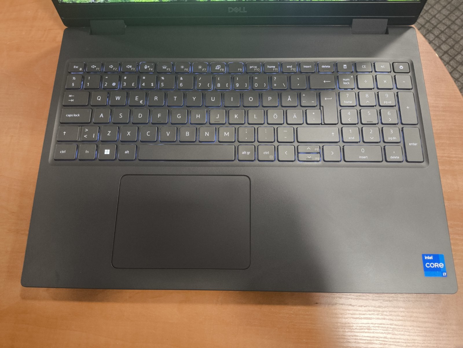 Dell Precision 7670 16.0 FHD+ i7-12850HX 16GB DDR5 RAM 512GB SSD RTX A2000 8GB, 23% - Image 2