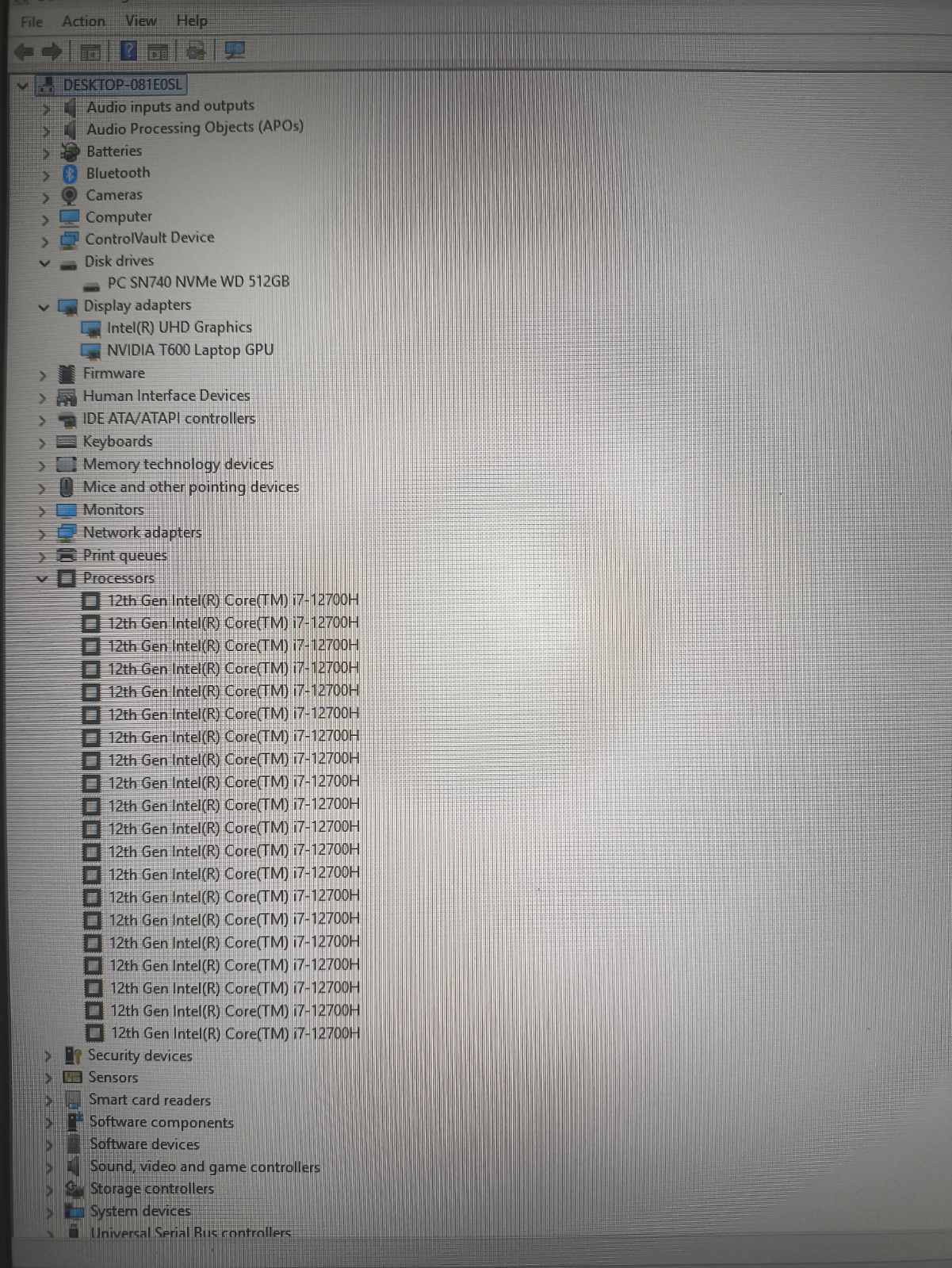 Precision 3571 15.6 FHD IPS i7-12700H 1*32GB DDR5 4800MHz, 512GB SSD, Quadro T600 4GB, 49% 97WH, Ekrane trūkumai, speakeriai groja nešvariai - Image 5