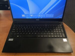 Stone Stonebook Pro P105E 15.6 FHD TN i5-10210U 16GB 256GB 5%