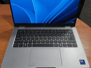 Dell Latitude 5350 FHD IPS Matinis Intel Ultra 5 135U 16GB 256GB SSD 0% , Garantija iki 2029-03-21
