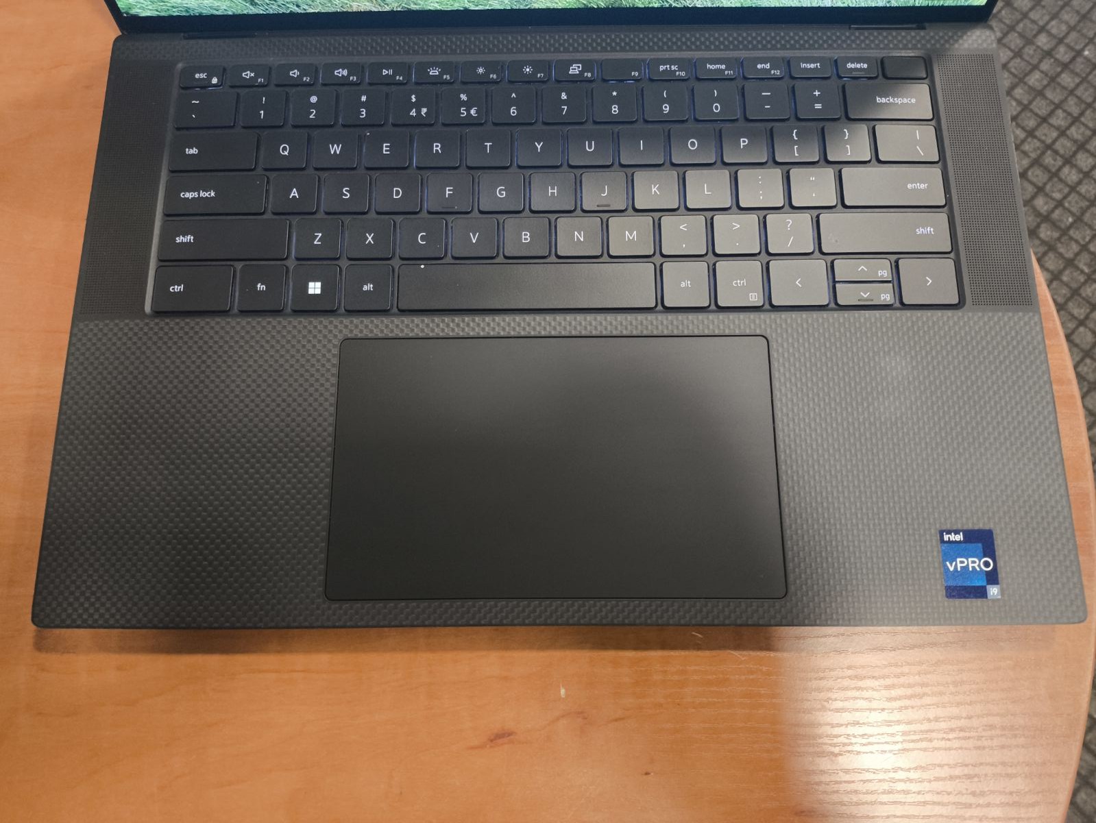 Dell Precision 5570 15.6 FHD+ IPS TS 500 Nit i9-12900H 32GB DDR5 1TB SSD RTX A2000 8GB, 20% USA KB - Image 2