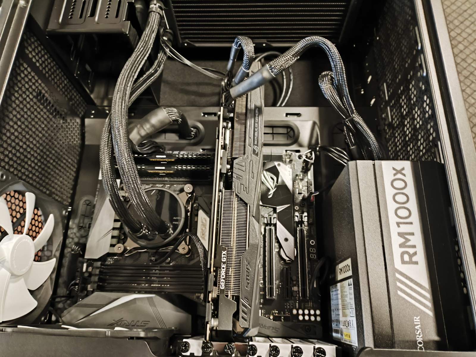 Old High End gamming PC i7-7800x 16GB ( 2*8GB ), 256GB SSD NMVe, GTX 1080 Ti 11GB ROG STRIX , Modulinis 1000W 80 Plus Gold PSU , AUŠINIMAS SKYSČIU ! + Wifi - Image 5
