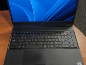 Dell Precision 7550 15.6" FHD IPS i7-10850H 32GB 512GB SSD Nvidia RTX 3000 6GB GDDR6 52%