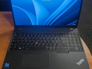 Lenovo ThinkPad L15 G4 15.6 FHD IPS Intel Core i5-1335U 16GB 256GB SSD, 5% 12 Mėn garantija