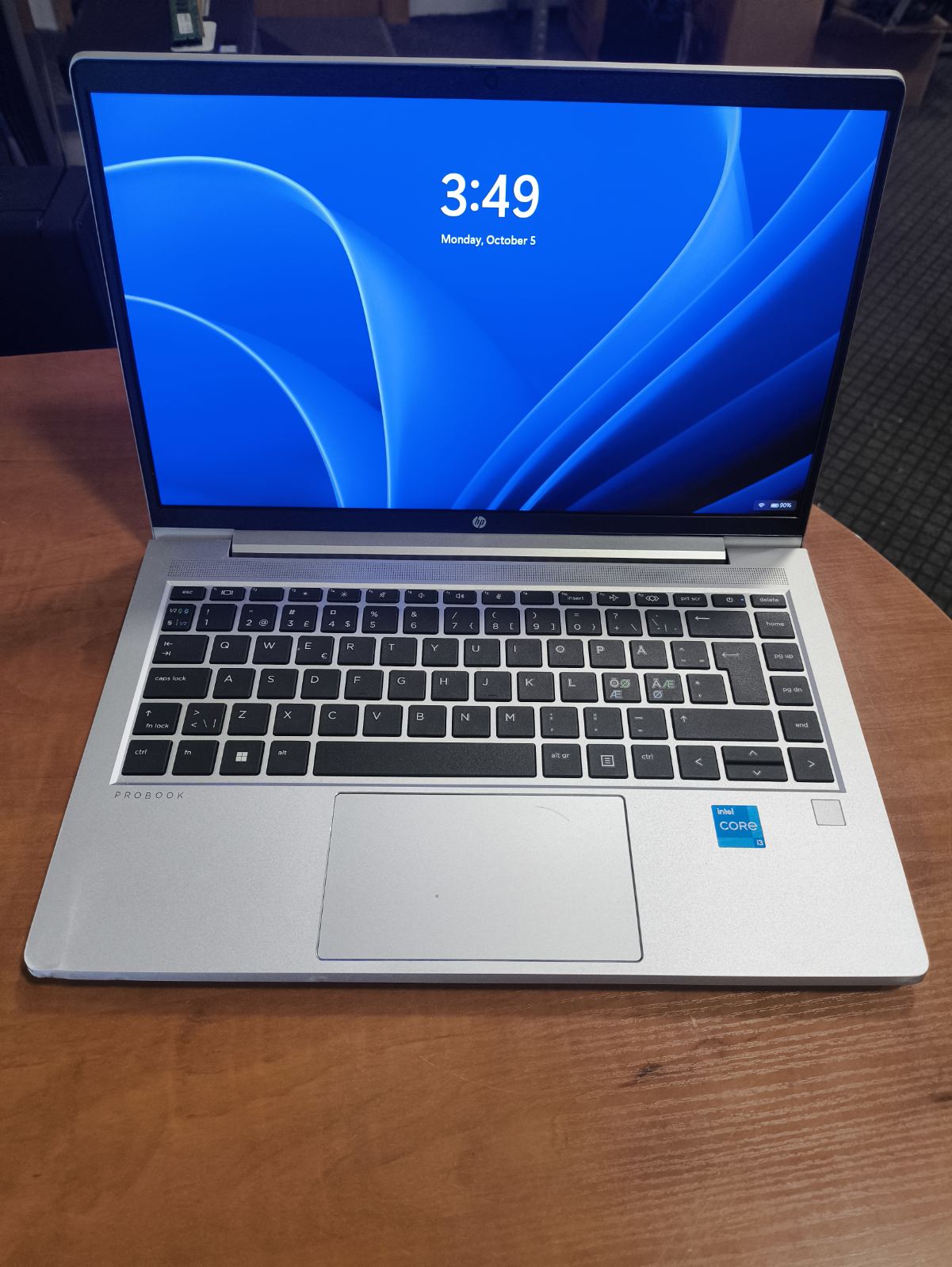 HP ProBook 440 G9 14" Fhd Ips i3-1215u 8gb 256gb SSD 5%