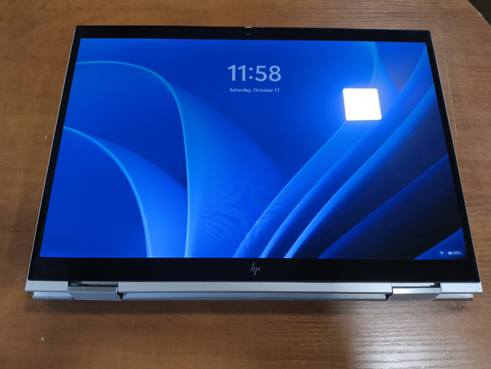 HP EliteBook 830 G10 2in1 x360 13.3 FHD+ IPS Touch i5-1345U 16GB 256GB SSD 25%,