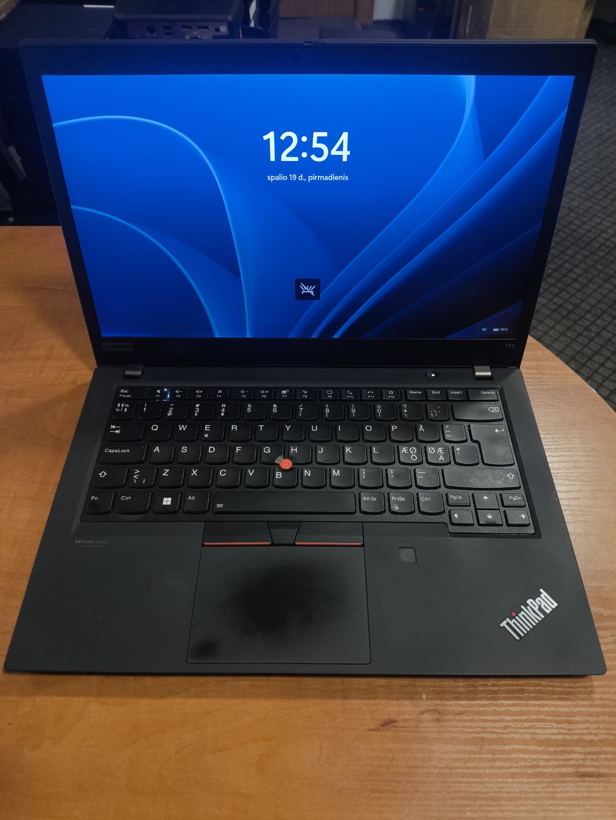 Lenovo ThinkPad T14 Gen 2 14" FHD IPS Touch 500 Nit Ryzen 7 PRO 5850U, 16GB, 256GB SSD, 9%